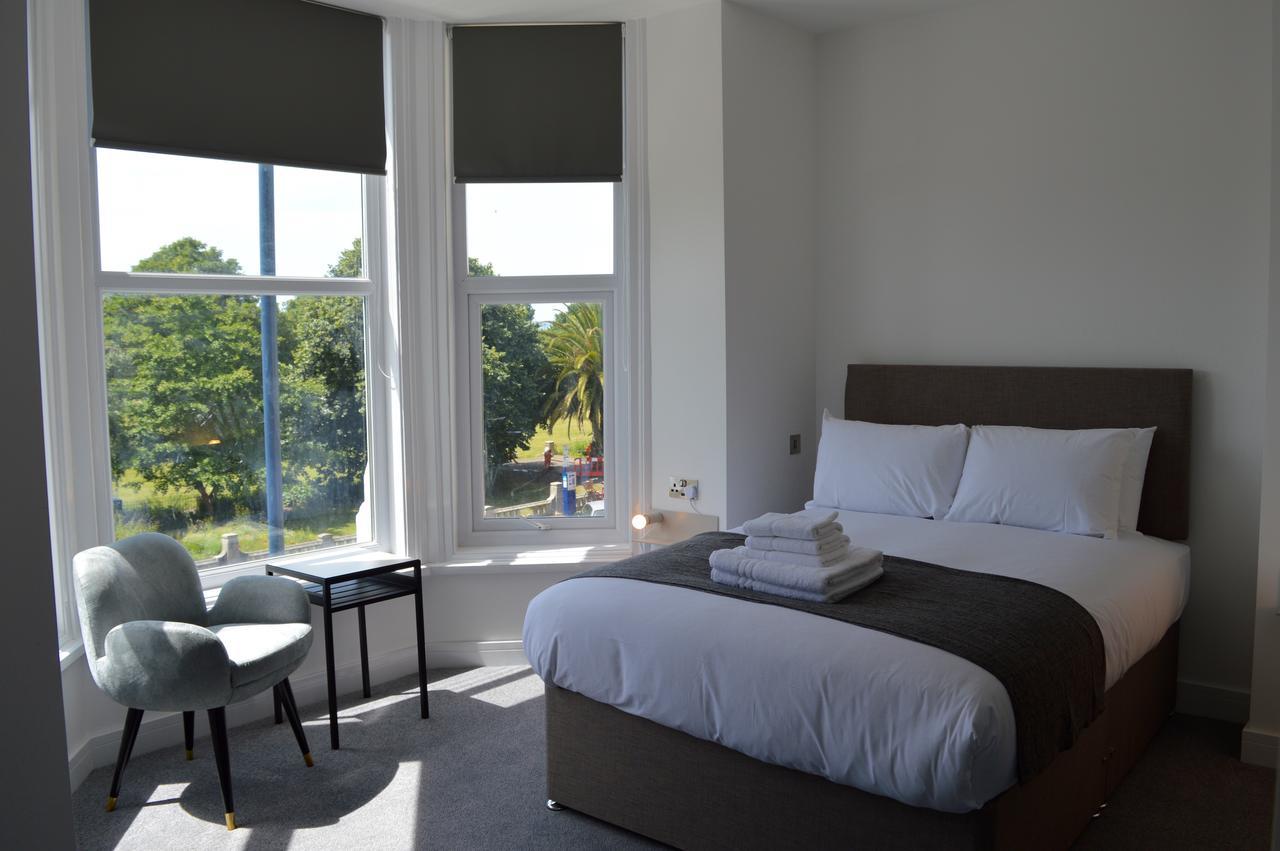 Superior Double Room,1400662841:JPEG